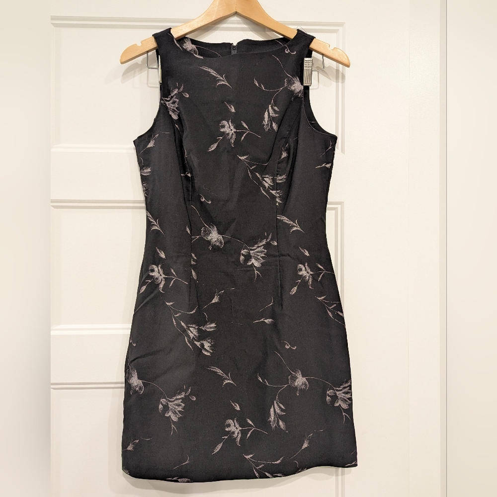 City Triangles Black and Gray Floral Midi Dress
